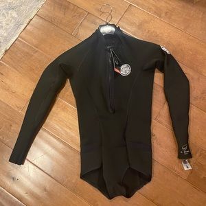 Rip Curl women’s spring suit black size 8